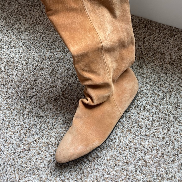 ๐๐ขGenuine leather boots ๐ข ๐ - Picture 2 of 5